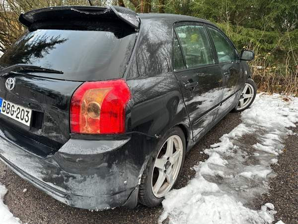 Toyota Corolla Järvenpää - valokuva 4