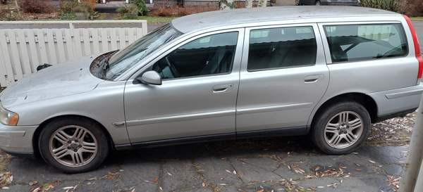 Volvo V70 Йоэнсуу - изображение 1