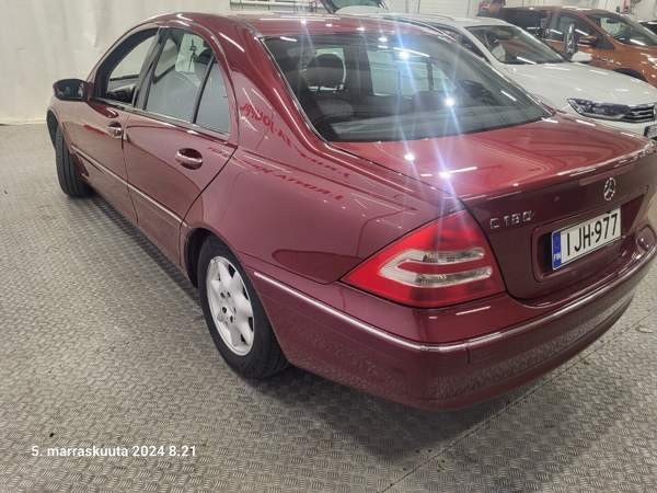 Mercedes-Benz C Эспоо - изображение 5