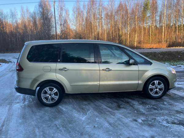 Ford Galaxy Kajaani - valokuva 7