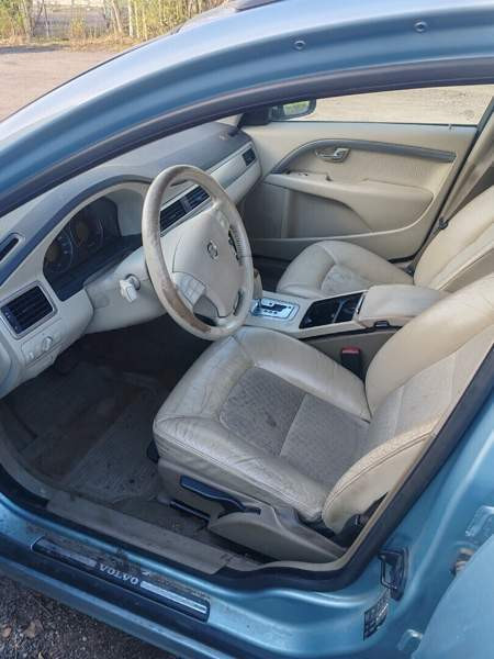 Volvo V70 Oulu - valokuva 5