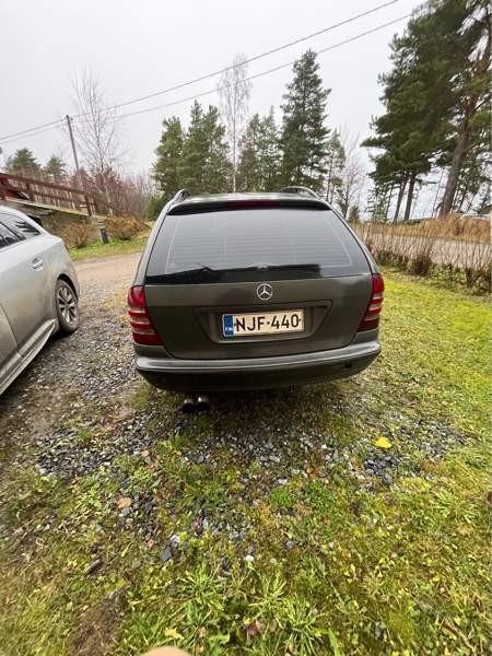 Mercedes-Benz C Кангасала - изображение 4