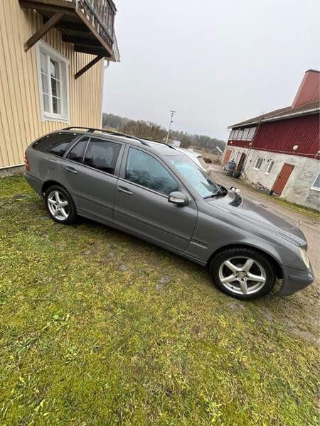 Mercedes-Benz C Кангасала - изображение 2