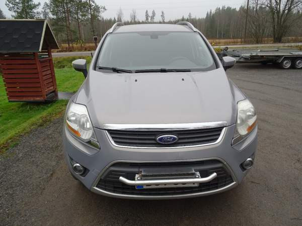 Ford Kuga Vähäkyrö - valokuva 2
