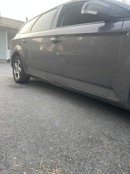 Ford Mondeo Лохья - изображение 6