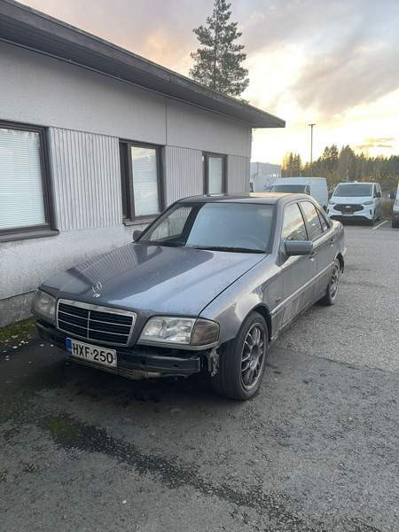 Mercedes-Benz C Sibbo - valokuva 2