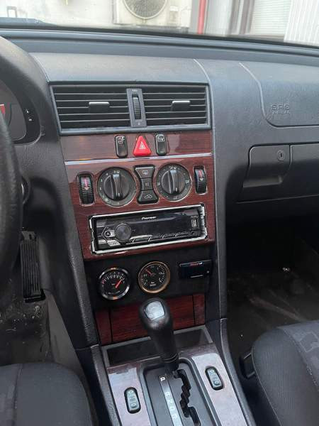 Mercedes-Benz C Sibbo - valokuva 6