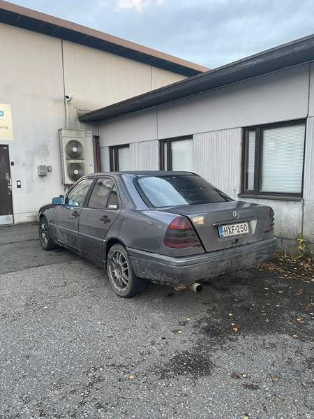 Mercedes-Benz C Sibbo - valokuva 3