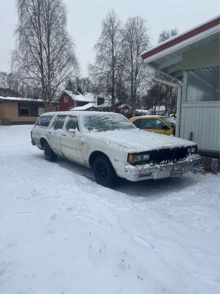 Pontiac Parisienne Rovaniemi – foto 1