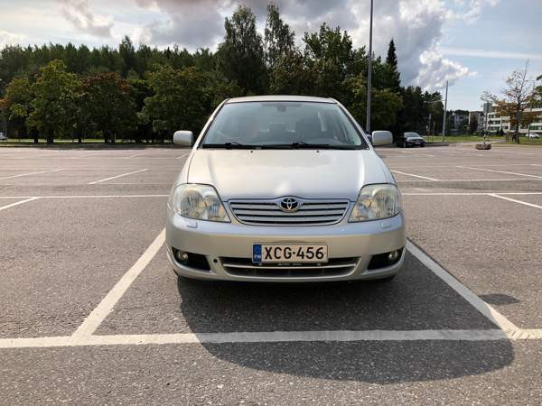 Toyota Corolla Turtkul - valokuva 3