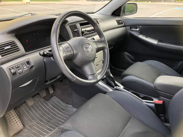 Toyota Corolla Turtkul - valokuva 8