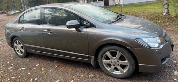 Honda Civic Pudasjärvi - valokuva 5