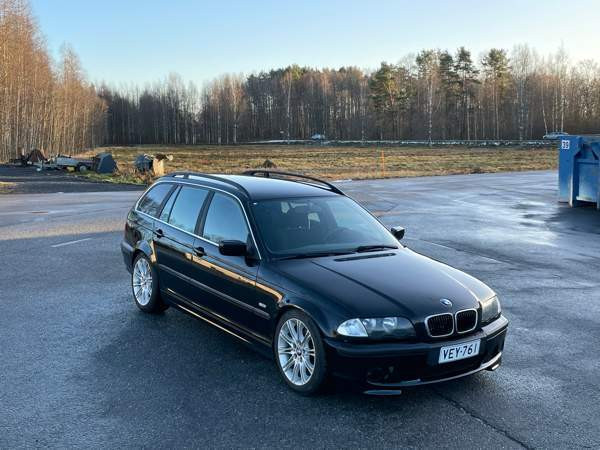 BMW 320 Kruunupyy – foto 1