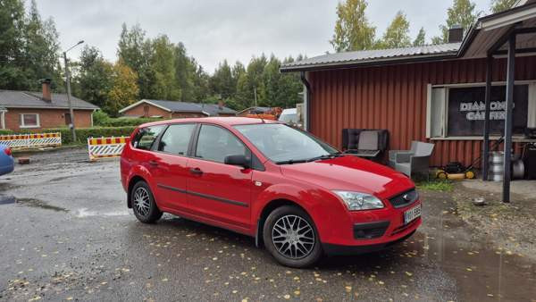 Ford Focus Kerimäki - valokuva 1