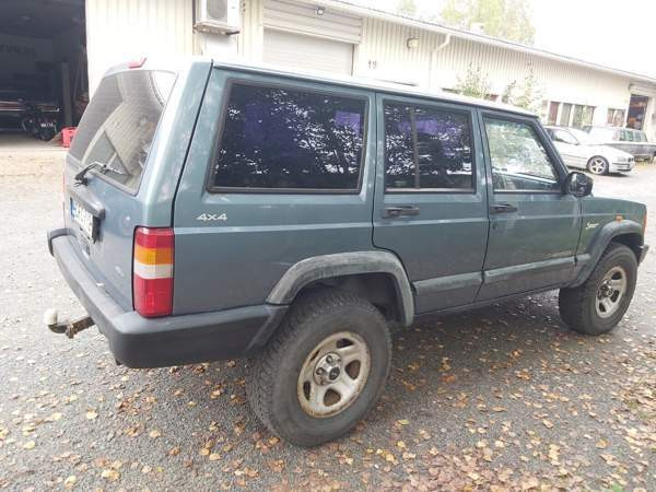 Jeep Cherokee Tampere - valokuva 3