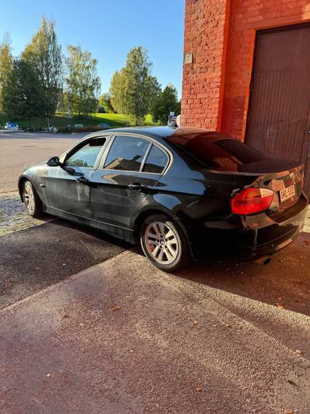 BMW 318 Форсса - изображение 3