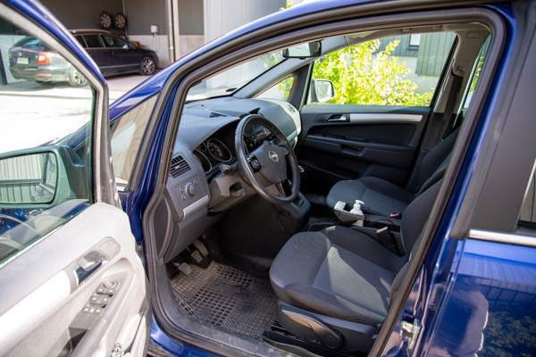 Opel Zafira Helsinki - valokuva 8