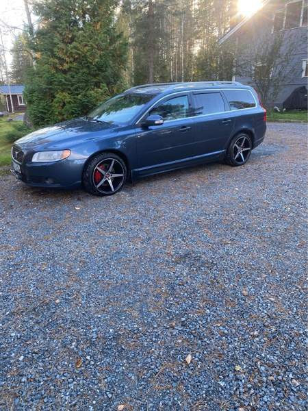 Volvo V70 Nivala - изображение 1