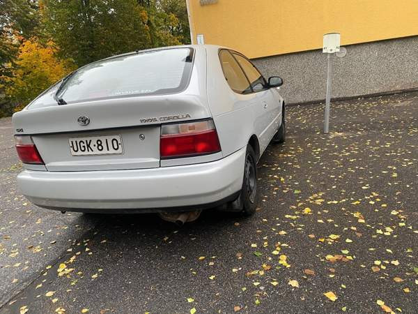 Toyota Corolla Helsinki - valokuva 3