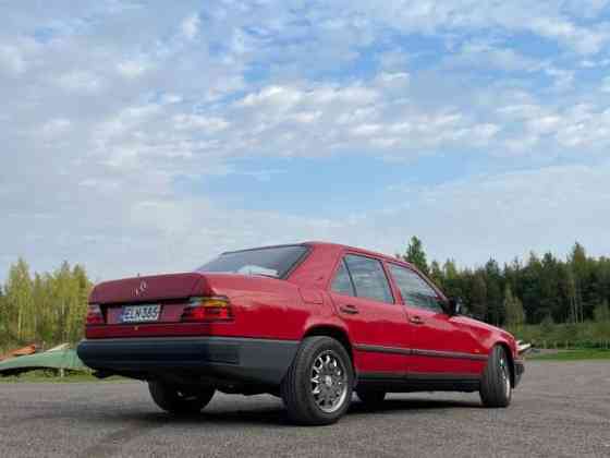 Mercedes-Benz E Apatity