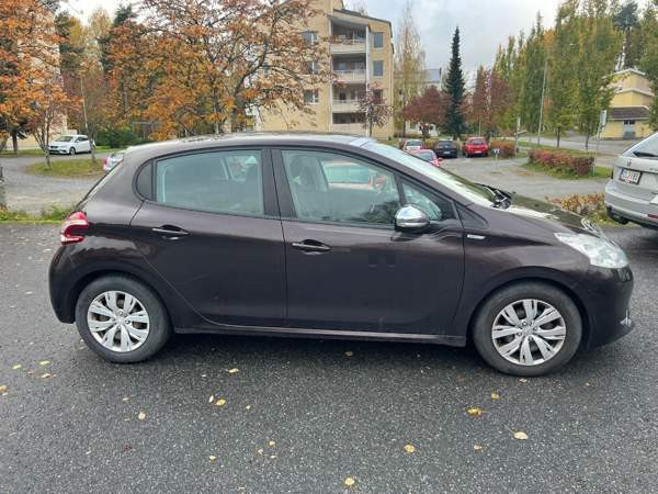 Peugeot 208 Turtkul - photo 1