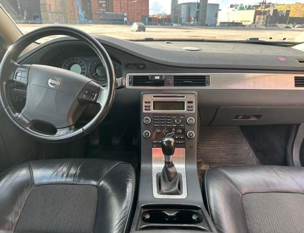Volvo V70 Helsinki - valokuva 7