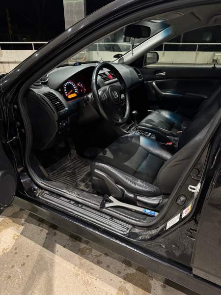 Honda Accord Chukotskiy Avtonomnyy Okrug - valokuva 8