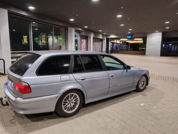 BMW 525 Espoo - photo 4