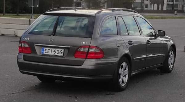 Mercedes-Benz E Oulu - valokuva 8