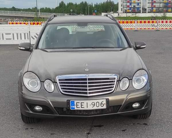 Mercedes-Benz E Oulu - valokuva 2