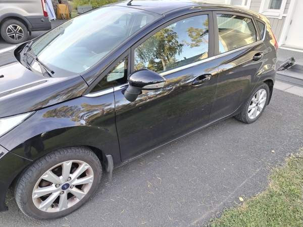 Ford Fiesta Уусикаупунки - изображение 4