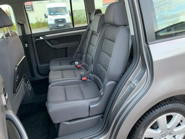 Volkswagen Touran Turtkul - valokuva 7