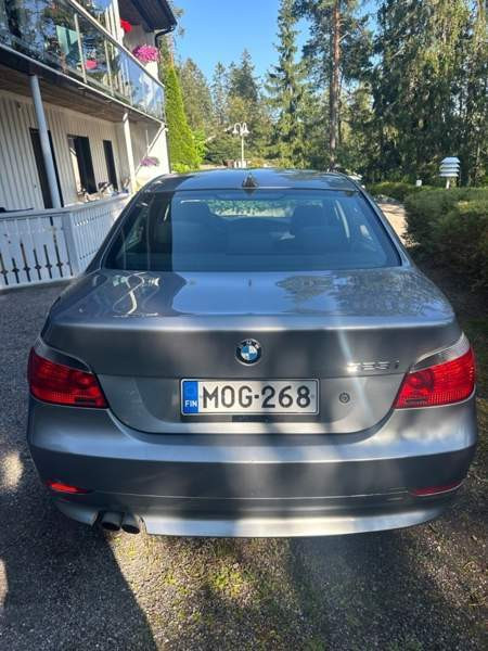 BMW 523 Turtkul - valokuva 3