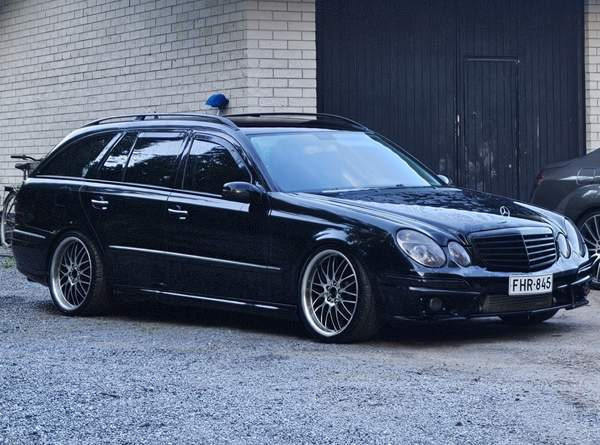 Mercedes-Benz E Isokyrö - valokuva 1