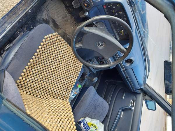 Mercedes-Benz 200 Haapajärvi - valokuva 5