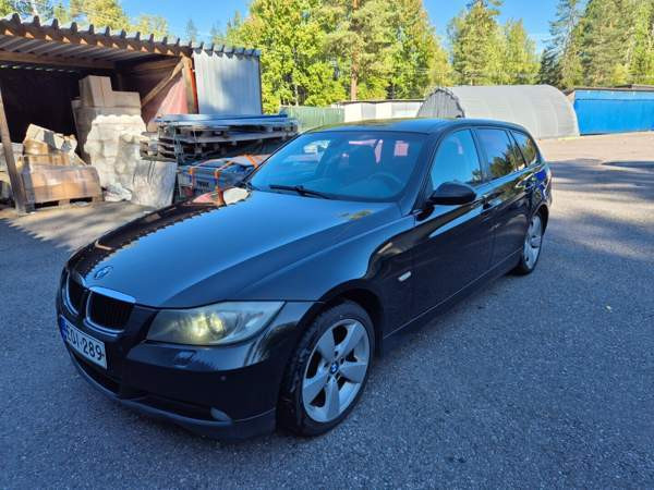 BMW 320 Mäntsälä - valokuva 1