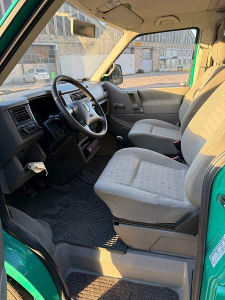 Volkswagen Caravelle Nurmijaervi - photo 5