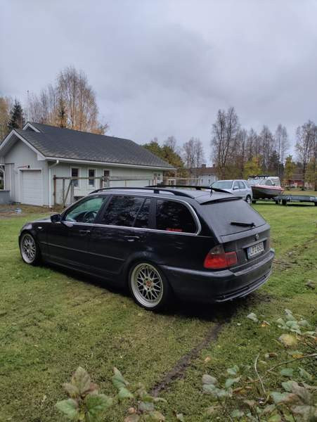 BMW 330 Posio - valokuva 5