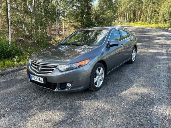 Honda Accord Yloejaervi - изображение 1