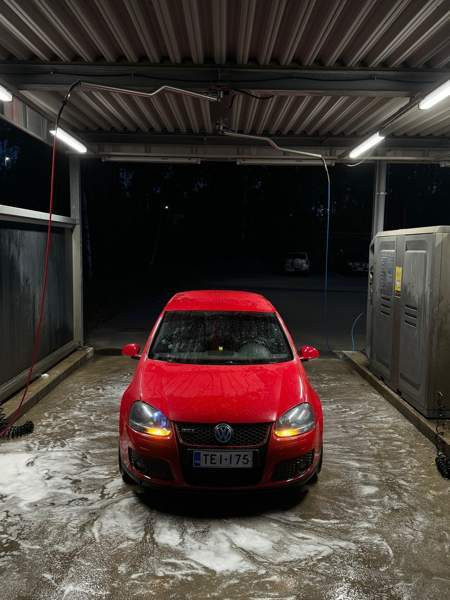 Volkswagen Golf Turtkul - valokuva 1