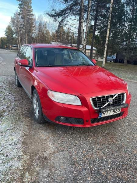 Volvo V70 Рованиеми - изображение 1