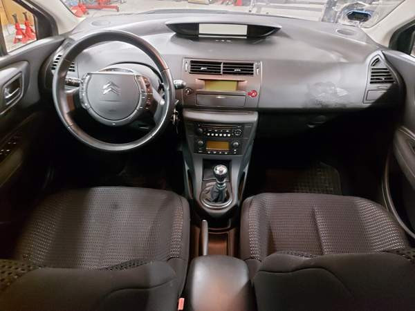 Citroen C4 Oulu - valokuva 8