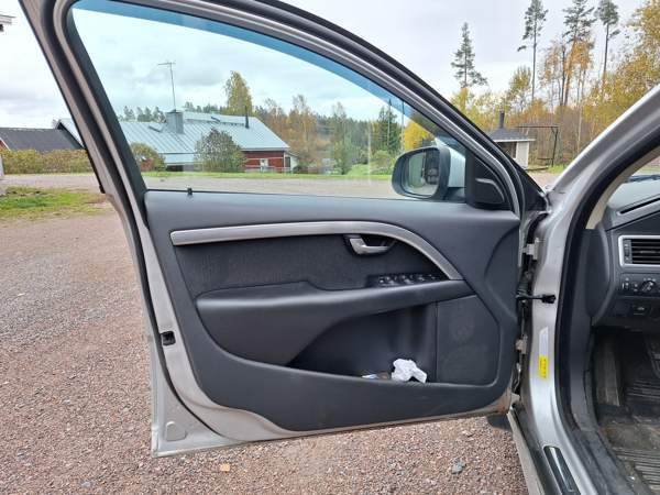 Volvo V70 Porvoo – foto 8