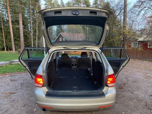 Volkswagen Golf Nurmijaervi - photo 6