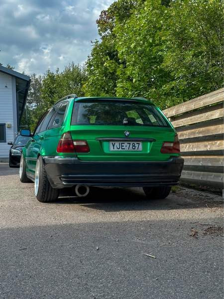 BMW 320 Nurmijärvi - valokuva 4