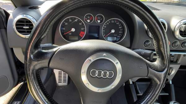 Audi TT Порвоо - изображение 6