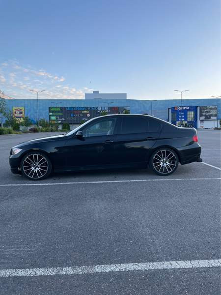 BMW 325 Kouvola - valokuva 2