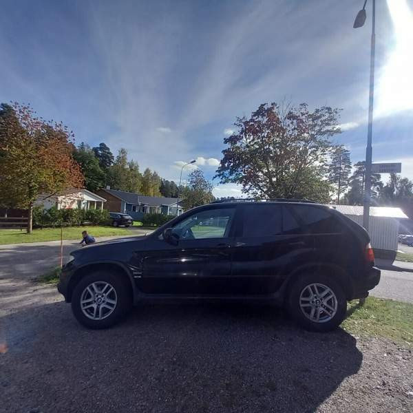 BMW X5 Порвоо - изображение 5