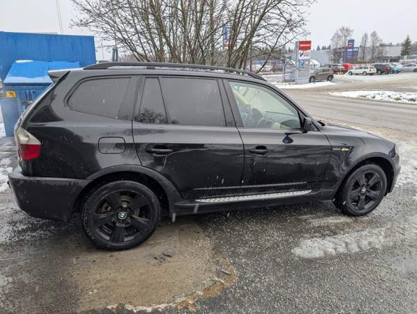 BMW X3 Kuusamo - valokuva 1