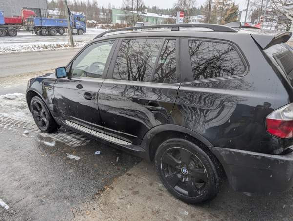 BMW X3 Kuusamo - valokuva 2